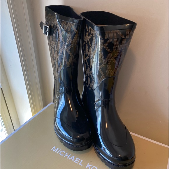 Michael Kors Shoes - Rain boots